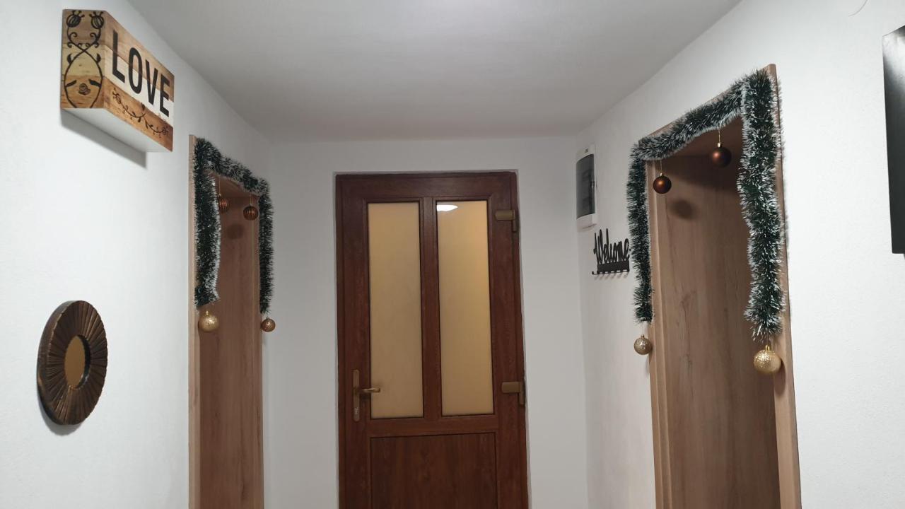 Nikas Apartment Sibiu Exterior photo
