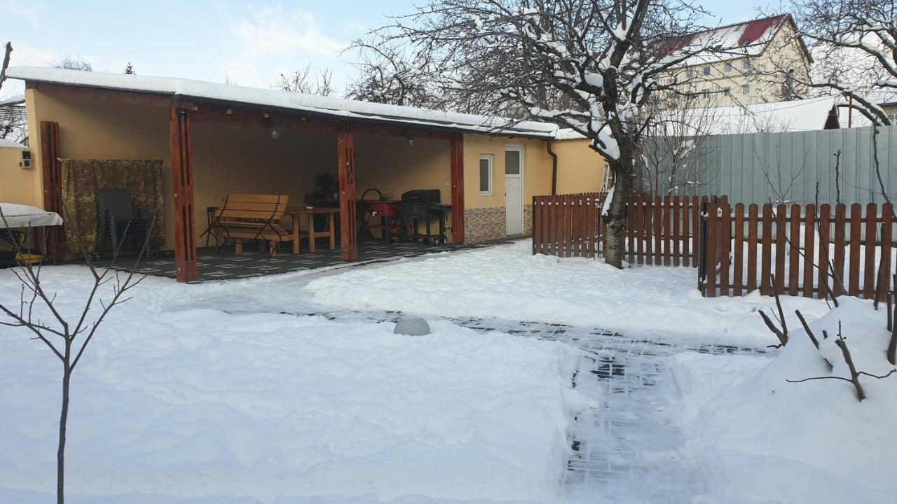 Nikas Apartment Sibiu Exterior photo